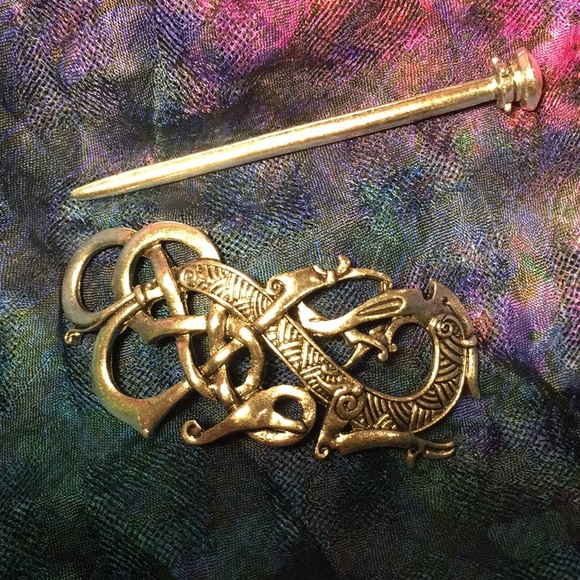 Celtic Knot Hair Accessory